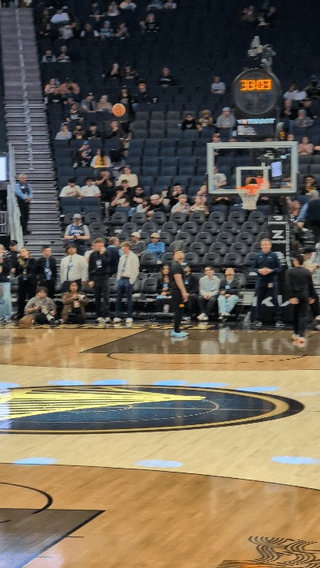 开云下载-追梦休赛期偷偷加练三分,结果命中率倒涨5%